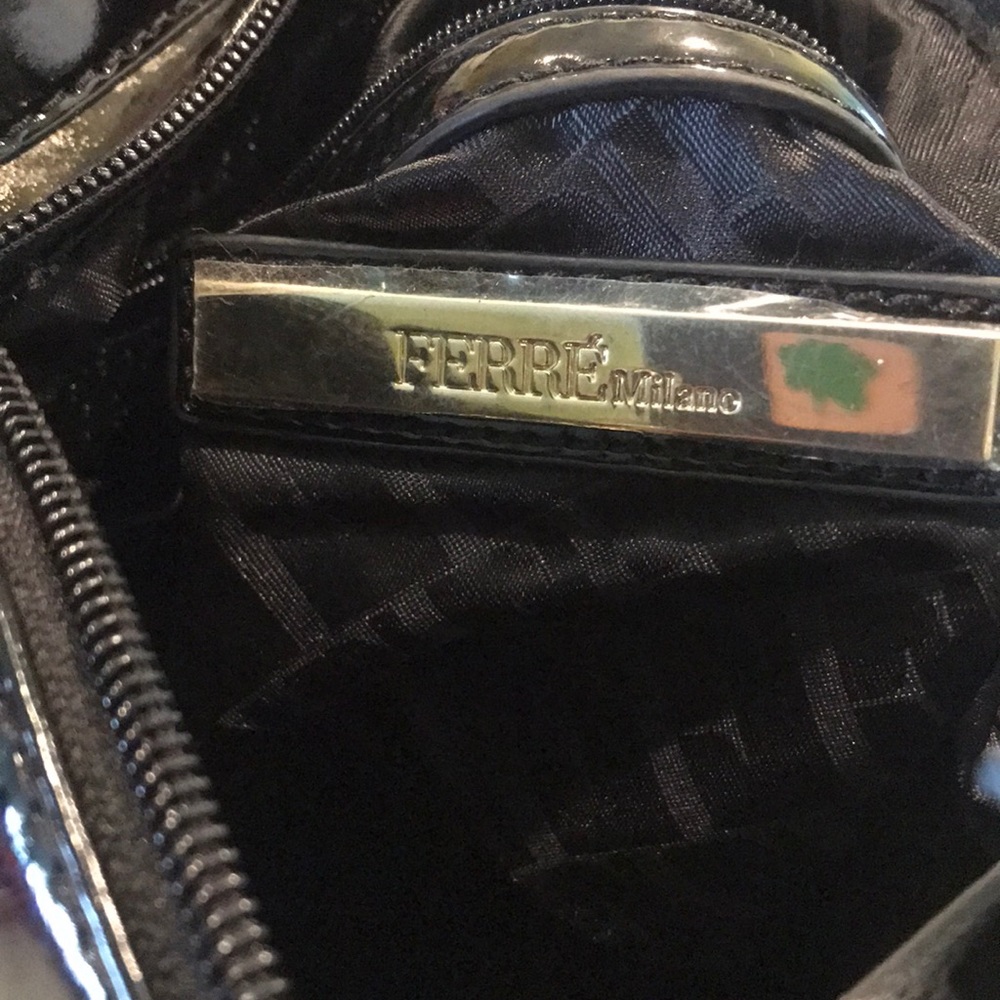Purses - Picture 3 of 5